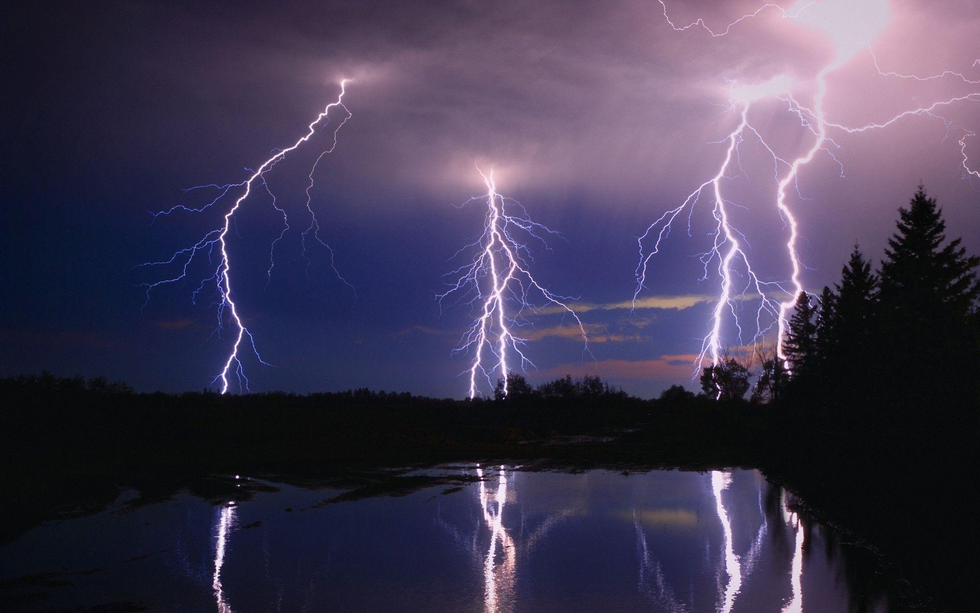 1920x1200 Yellow Lightning Wallpaper .