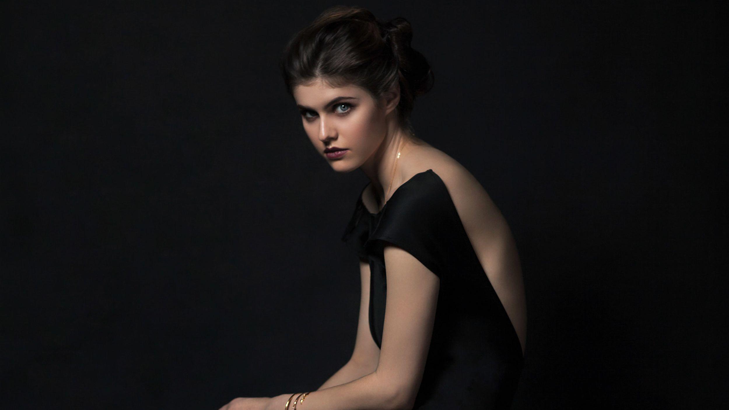 2500x1406 Alexandra Daddario, HD Celebrities, 4k Wallpaper, Image, Background, Photo and Picture