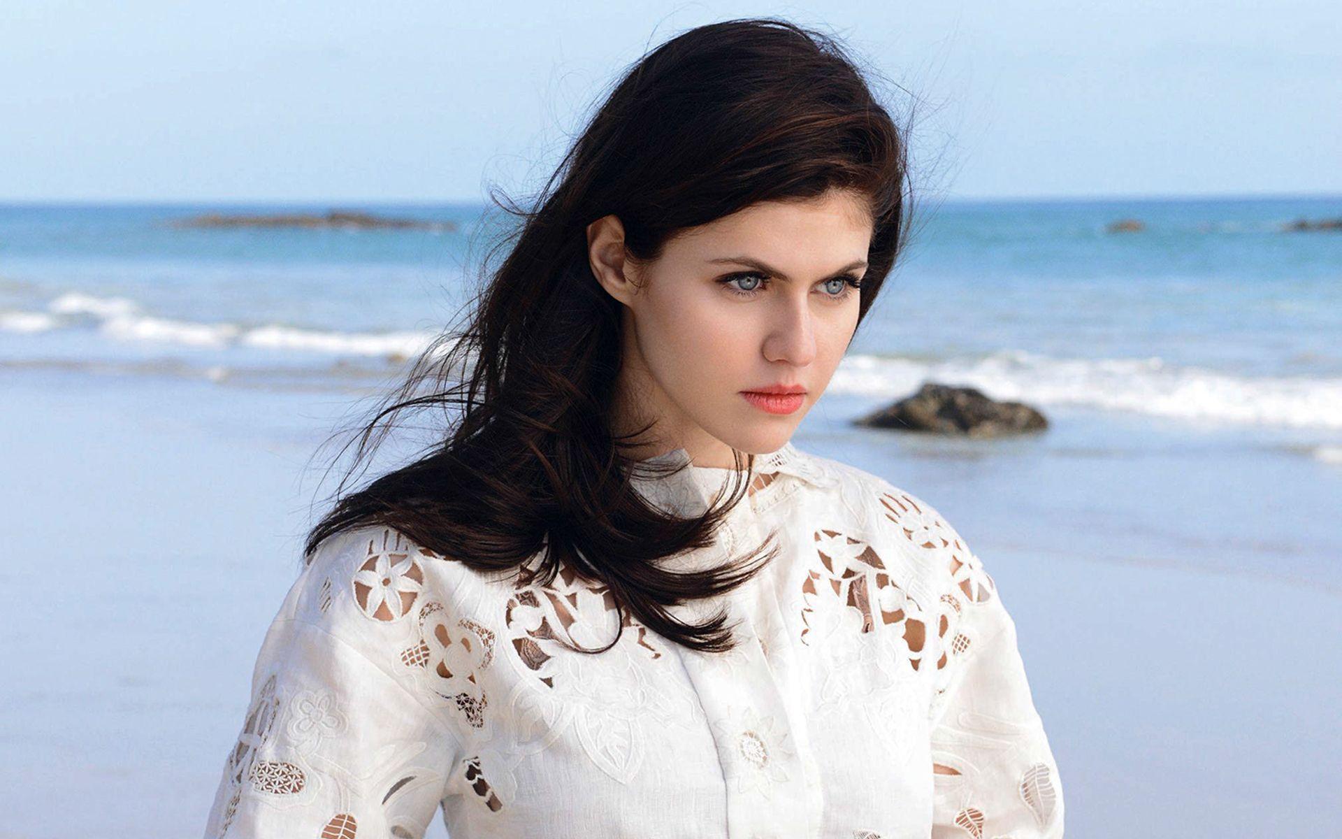 Alexandra Daddario 4K Wallpapers - Top Free Alexandra Daddario 4K