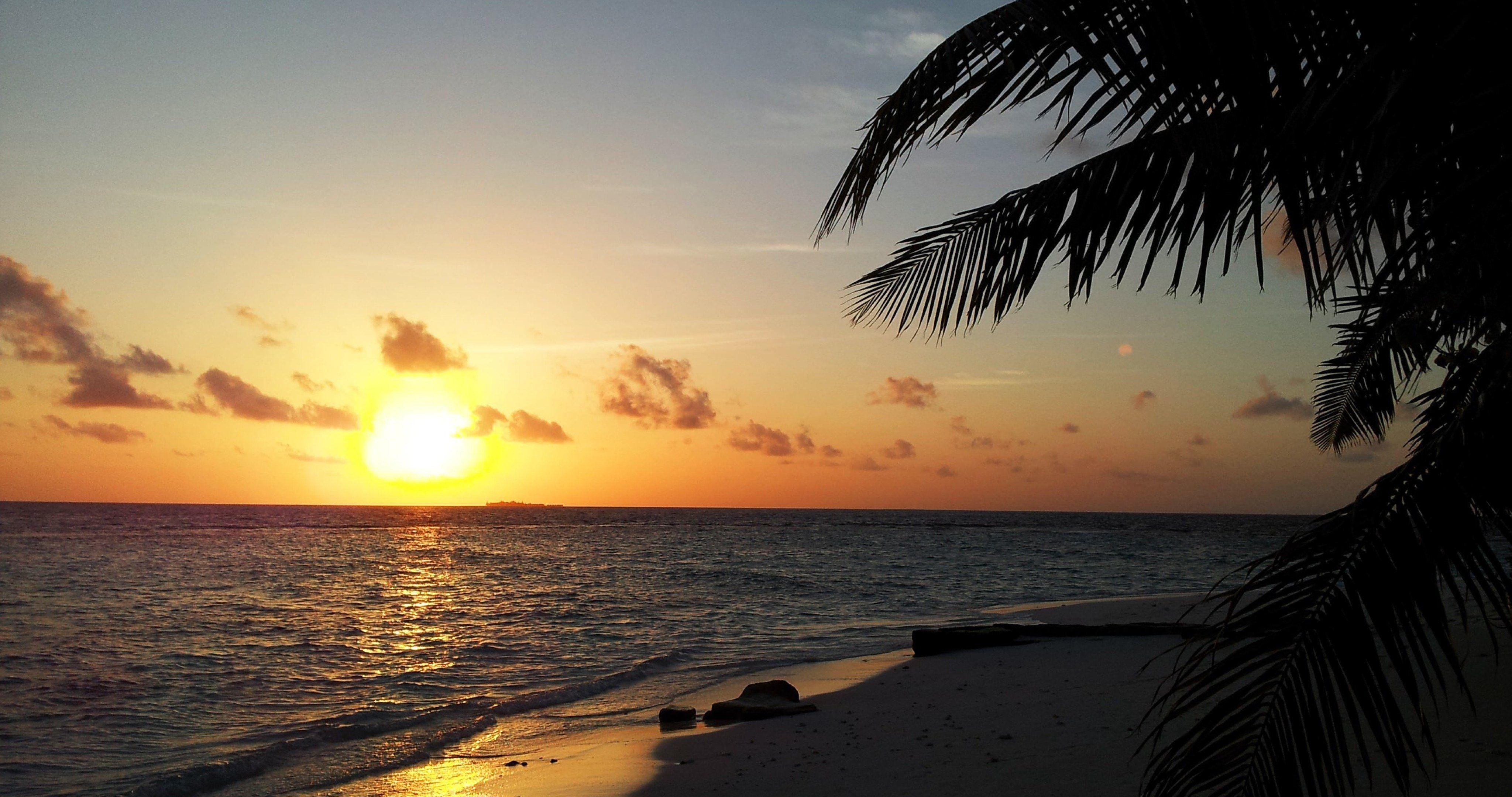 4096x2160 Sunset Maldives Wallpaper 4096x2160 67805