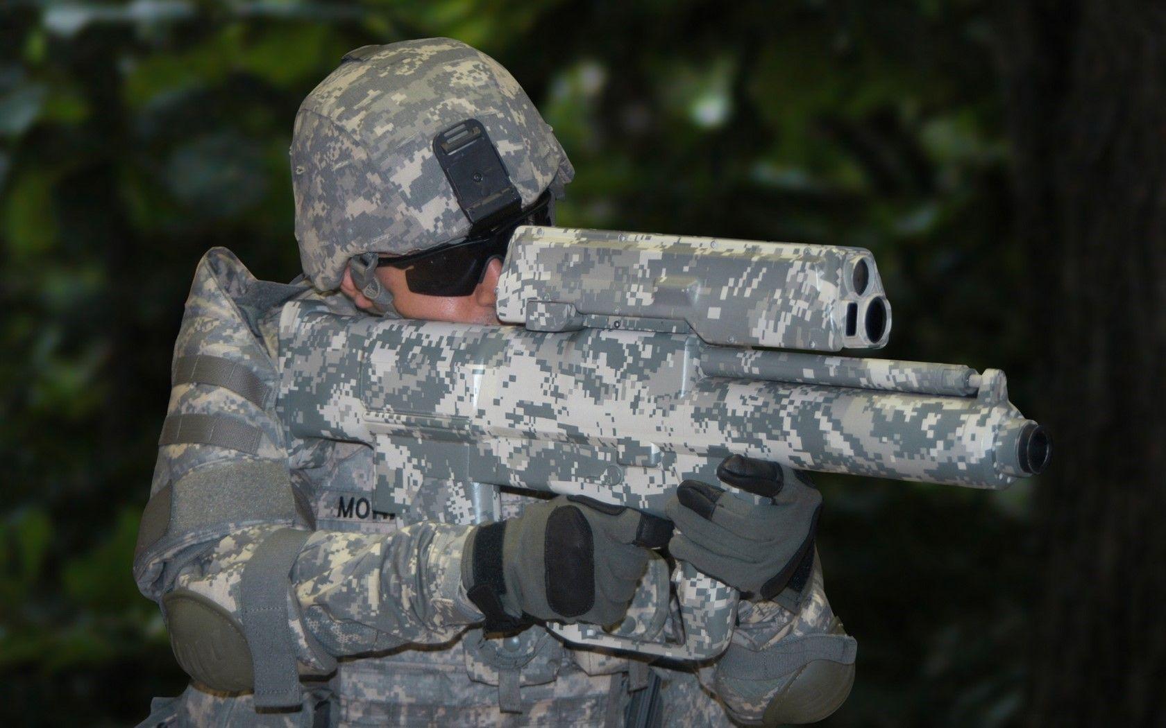 1680x1050 United States Navy Seals Soilder with Gun HD Photo. HD Famous