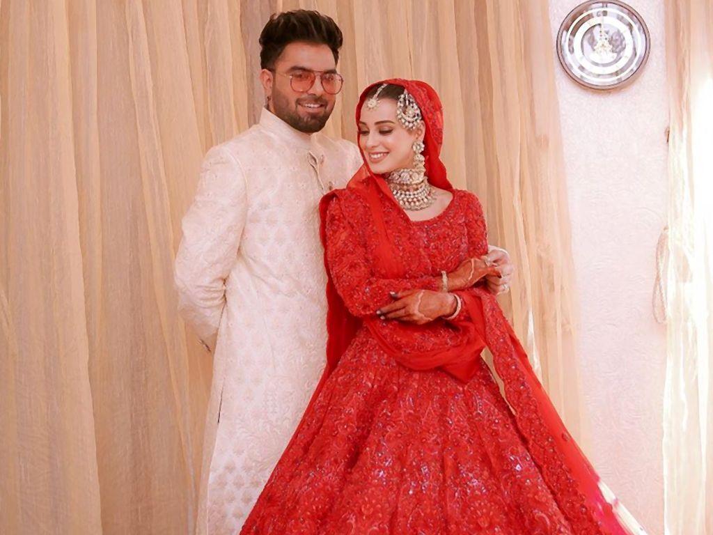 1024x768 Watch: Yasir Hussain ties knot with Iqra Aziz in a traditional ceremony & Style