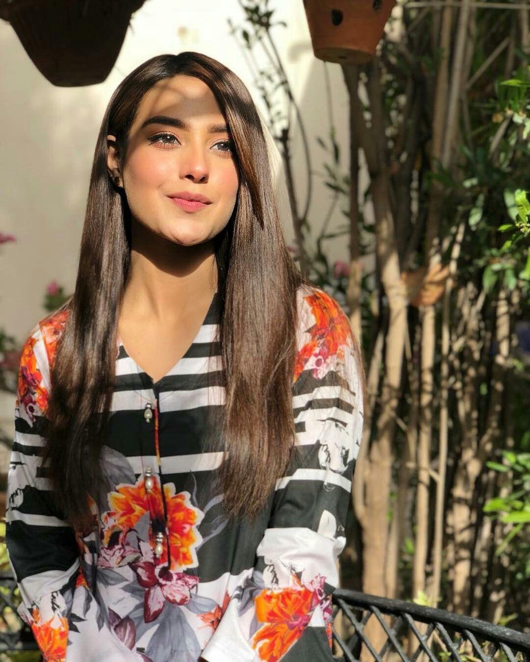 1080x1350 Suno chanda ideas. suno, iqra aziz, pakistani actress