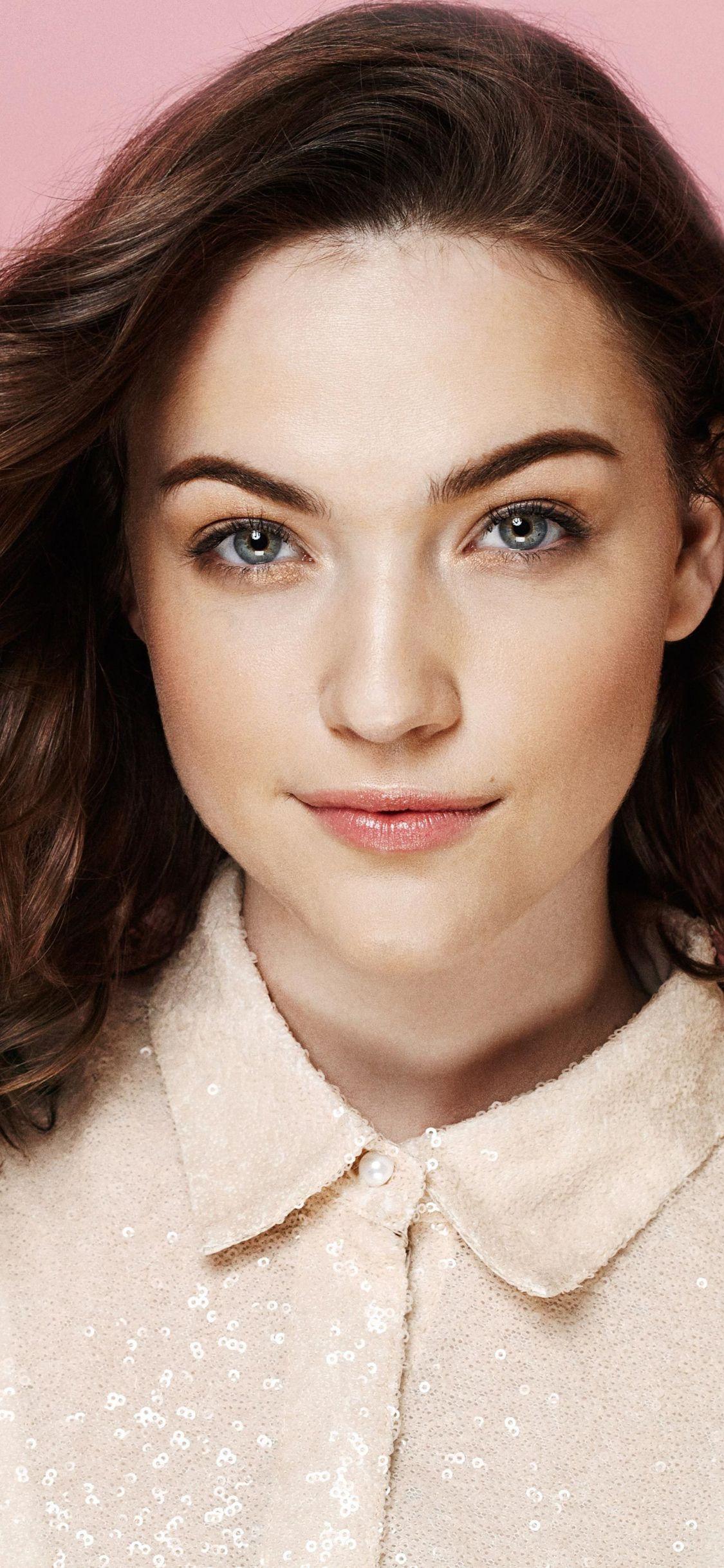 1125x2436 Download 1125x2436 wallpaper actress, pretty celebrity, violett beane, iphone x 1125x2436 HD image, background, 5475