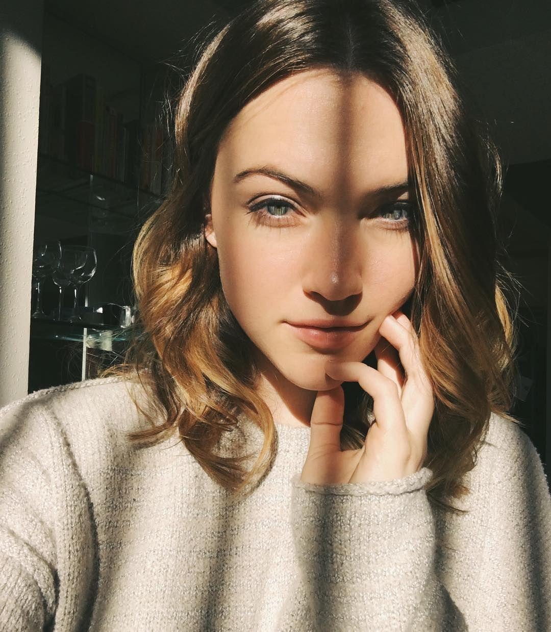 1080x1239 Violett Beane en Instagram. Violett beane, Lady sybil, Violet