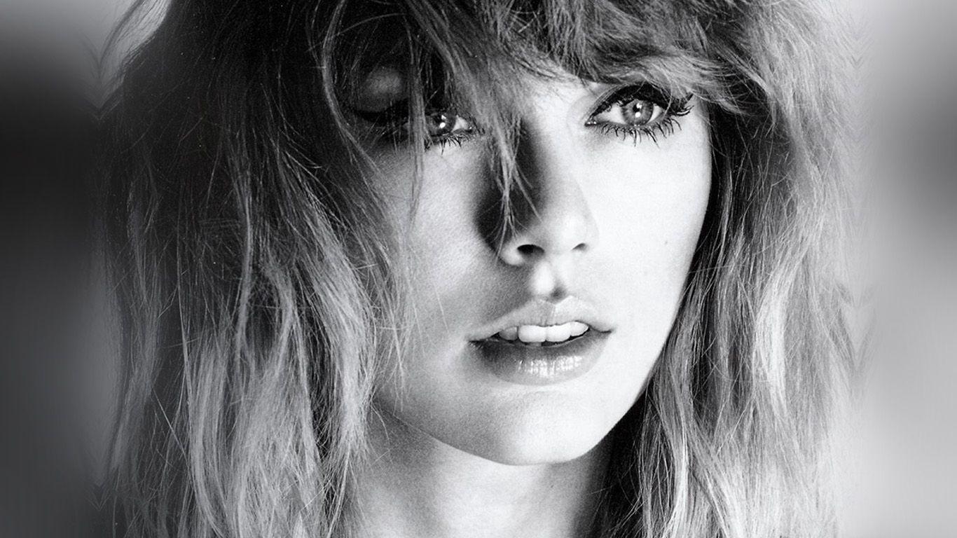 1366x768 Taylor Swift Girl Bw Dark Music Face Wallpaper