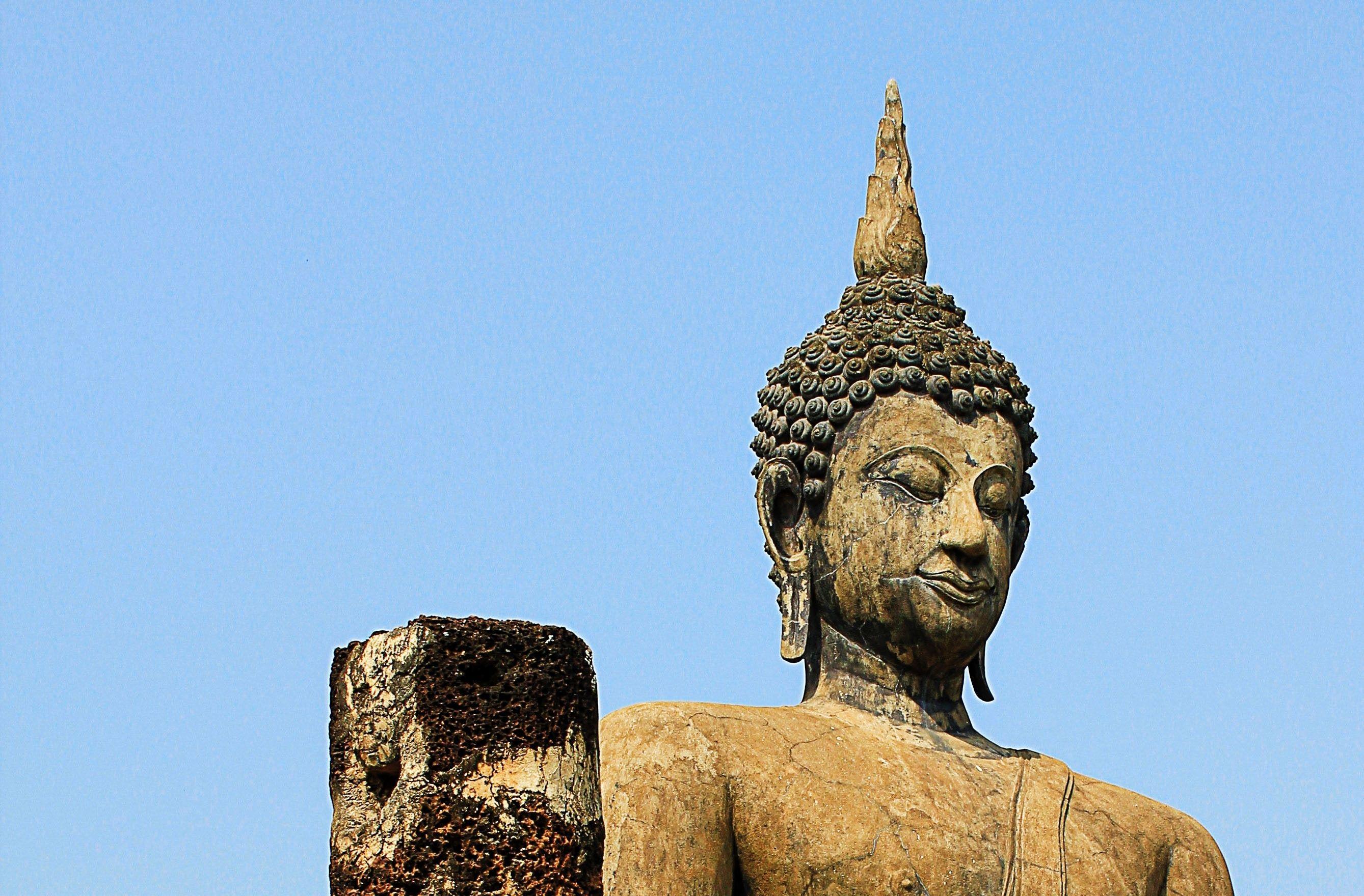2677x1760 royalty free buddha image