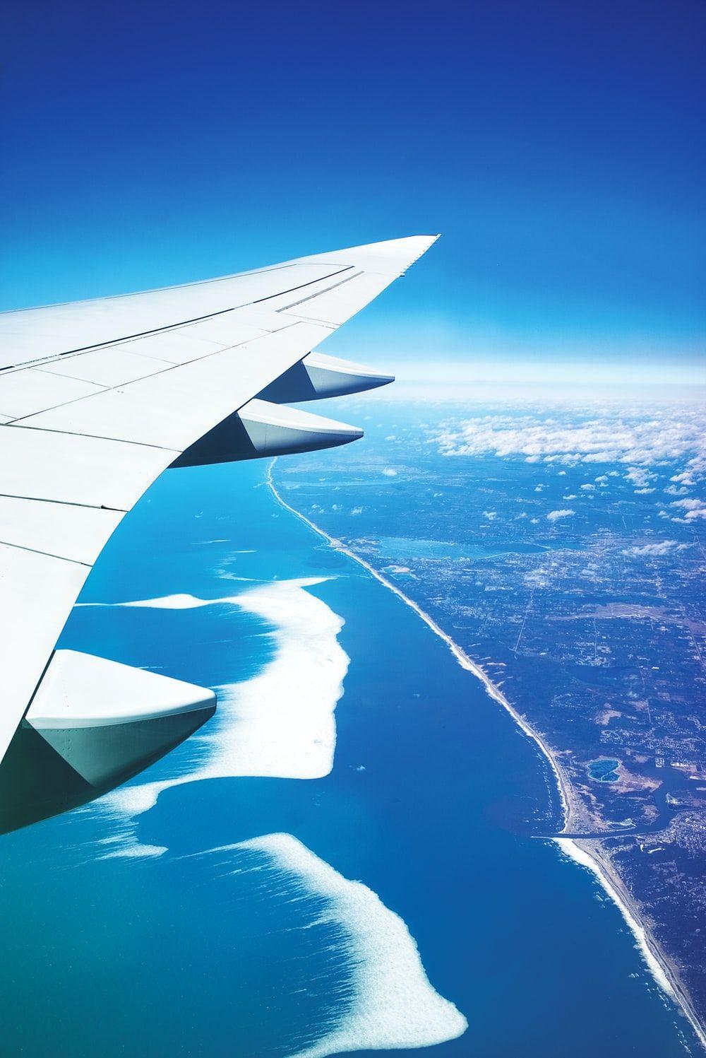 1000x1497 Airplane Picture [HD]. Download Free Image