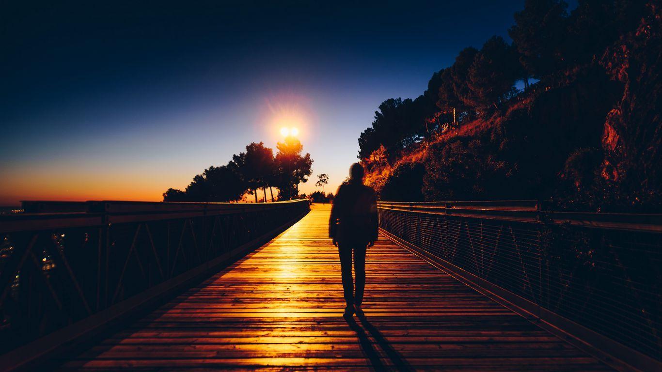 1366x768 Wallpaper HD Alone