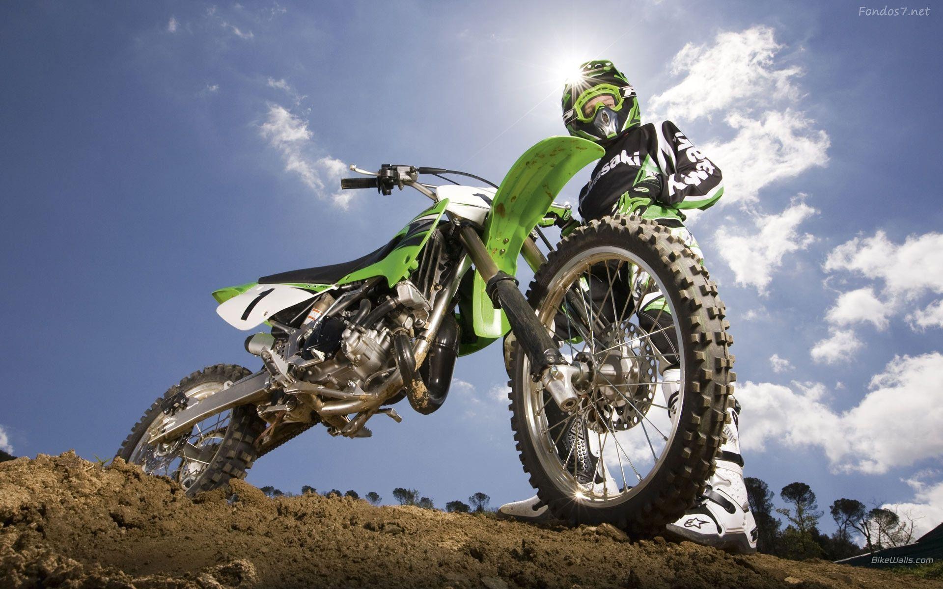 1920x1200 Motocross Bikes Wallpaper