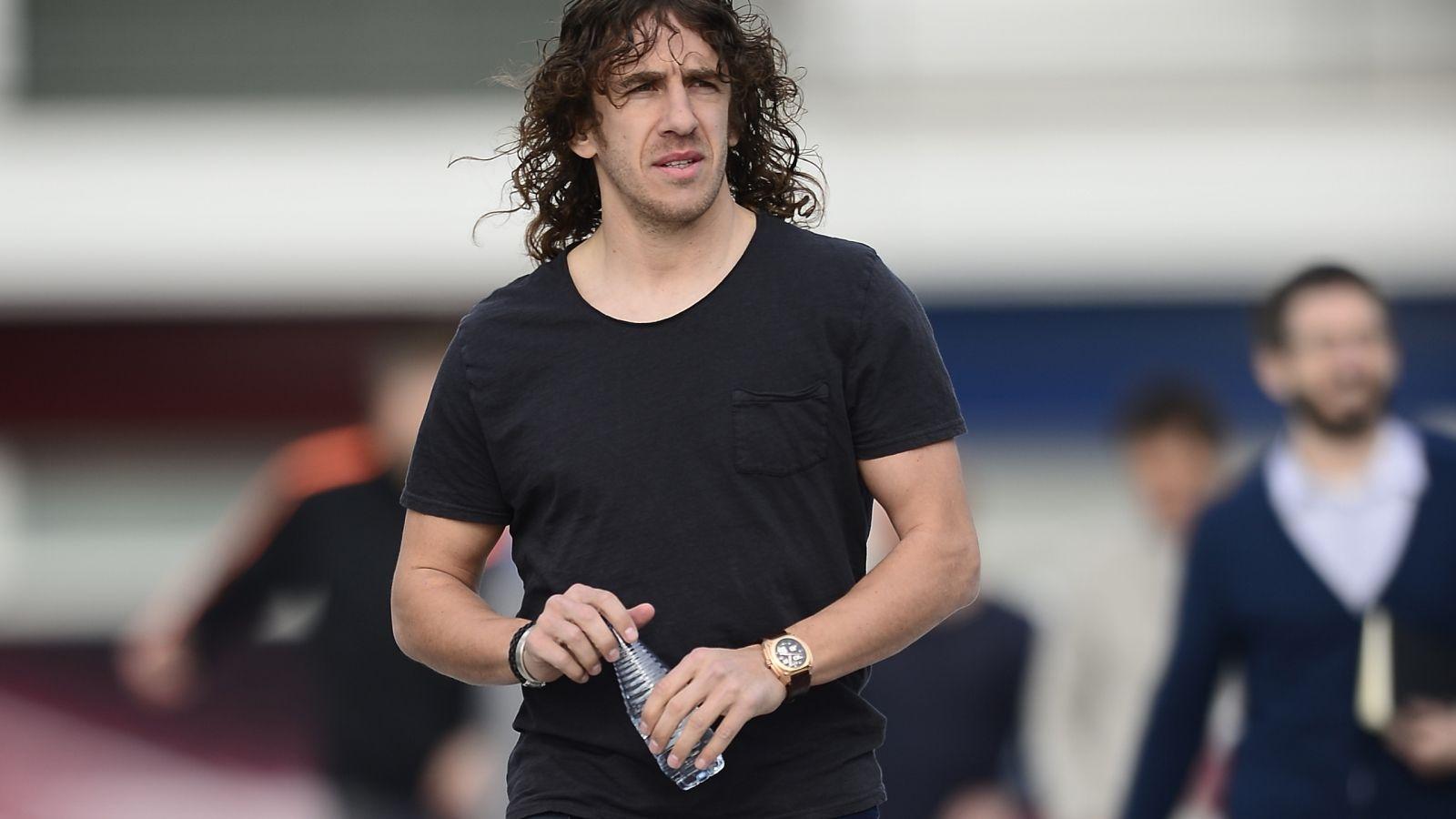 1600x900 Carles Puyol HD Wallpaper