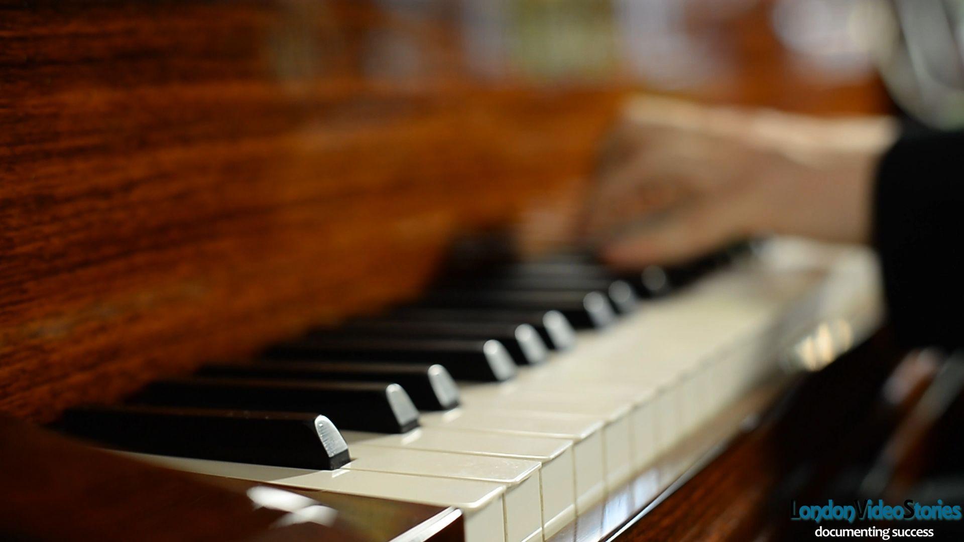 1920x1080 Composer Wallpaper. Composer Charles Gross Wallpaper, Composer Wallpaper and Avid Media Composer Background