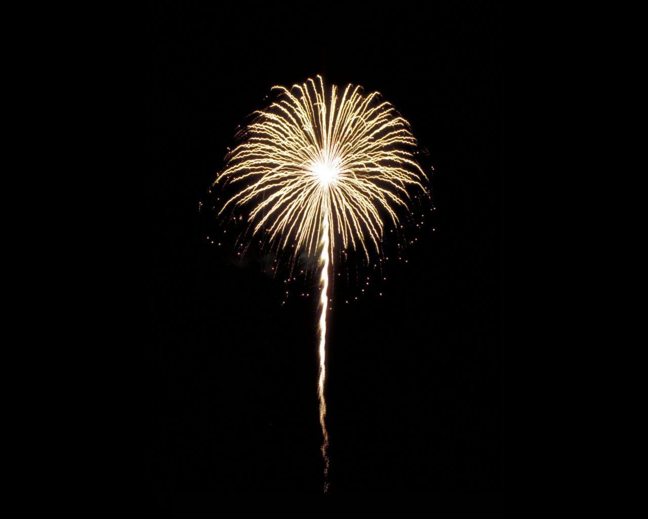 1280x1024 Fireworks Wallpaper