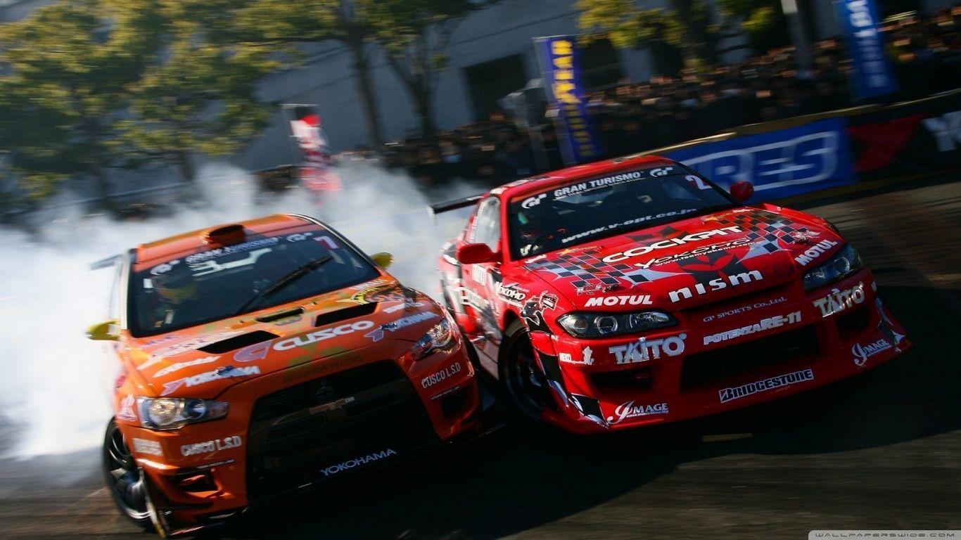 1366x768 Drift Desktop Wallpaper