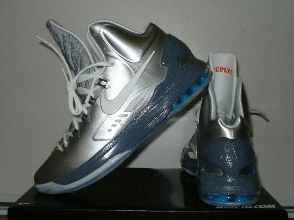1024x768 Nike Air Mag Wallpaper