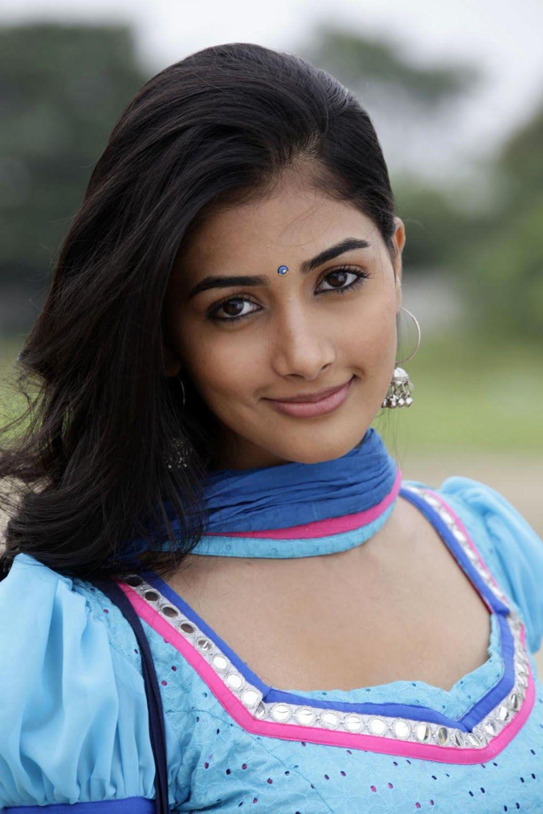 1067x1600 Pooja Hedge HD Image , Pooja Hedge HD photo , Pooja Hedge HD Wallpaper