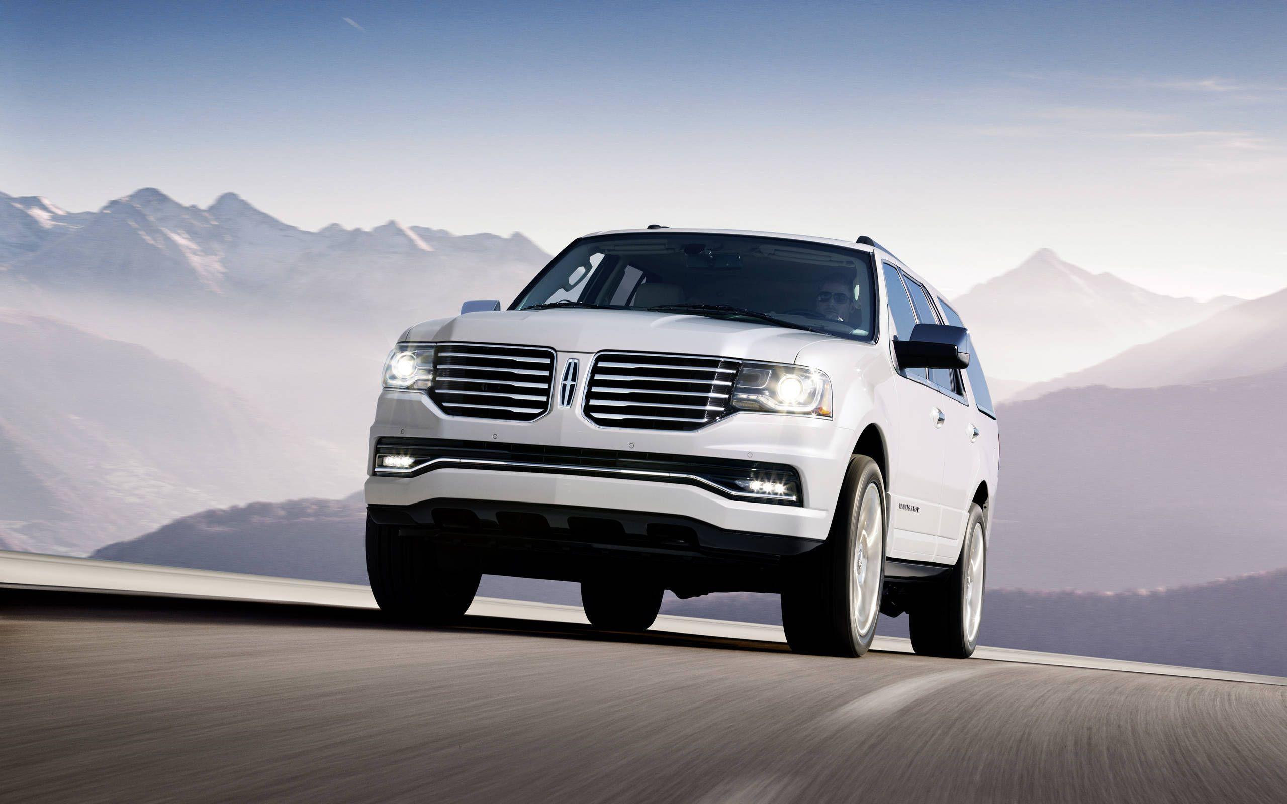 2560x1600 Lincoln Navigator L review notes