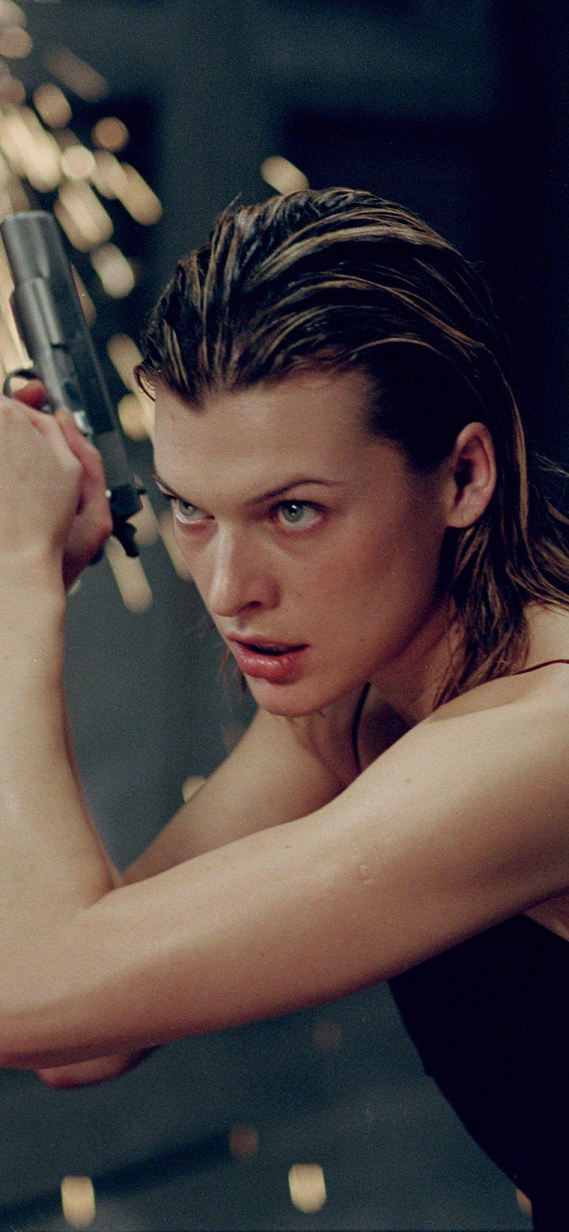 1125x2436 Milla Jovovich In Resident Evil iPhone XS, iPhone iPhone X HD 4k Wallpaper, Image, Background, Photo and Picture