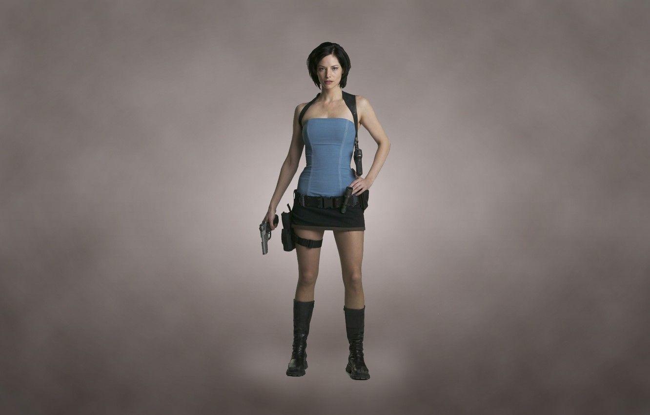 1332x850 Wallpaper girl, gun, weapons, gun, Jill Valentine, dark background, Sienna Guillory, Resident Evil Apocalypse, Sienna Guillory, Resident evil 2 Apocalypse image for desktop, section фильмы