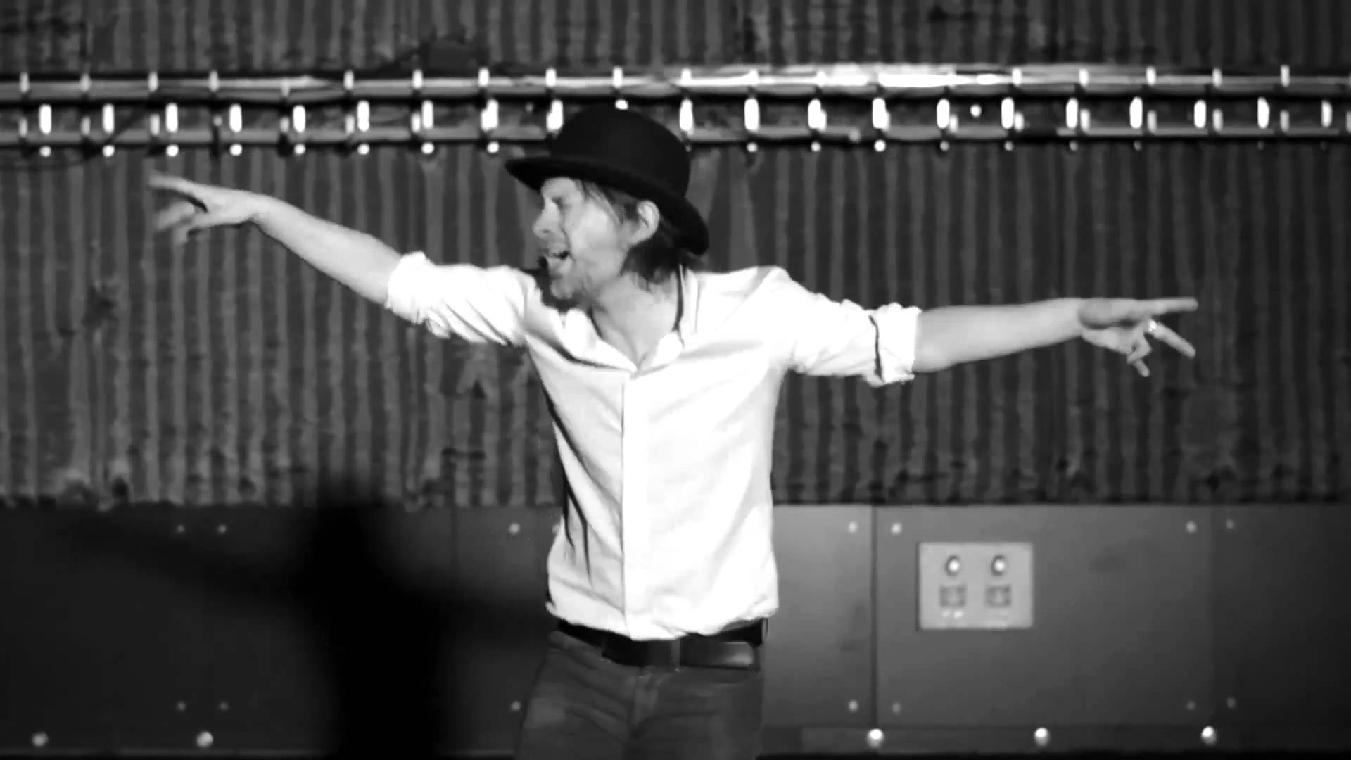 1920x1080 Thom Yorke