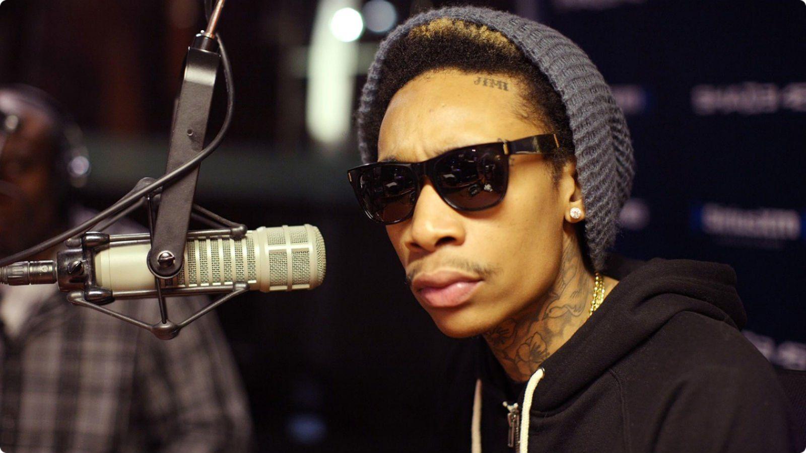 1600x900 WIZ KHALIFA rap rapper hip hop gangsta 1wizk weed drugs marijuana