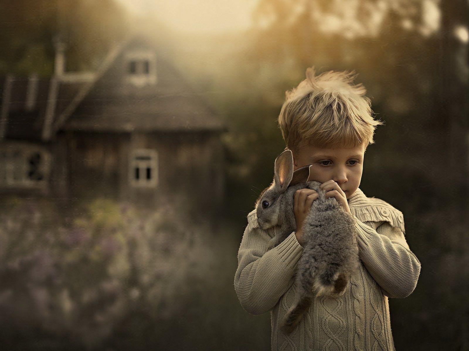 1600x1200 Wallpaper Cute little boy and rabbit 1920x1200 HD Picture, Image
