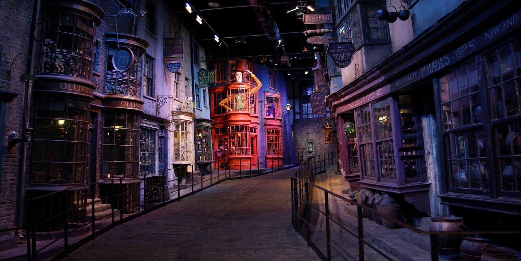 Harry Potter Diagon Alley Wallpapers on WallpaperDog