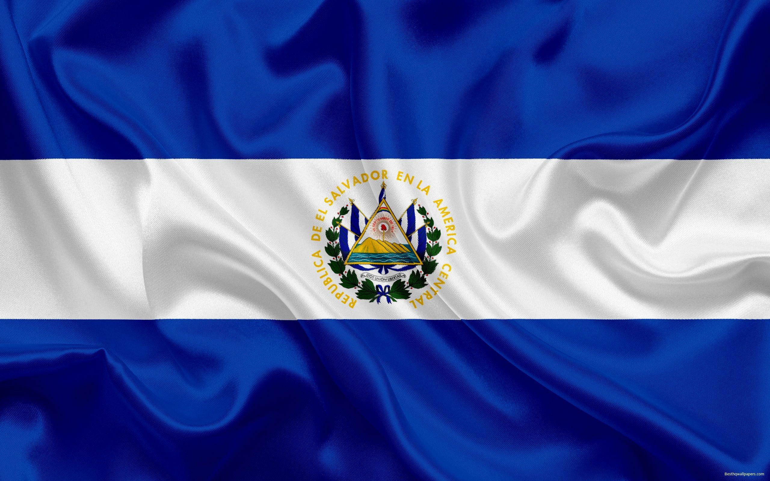 2560x1600 El Salvador National Flag .