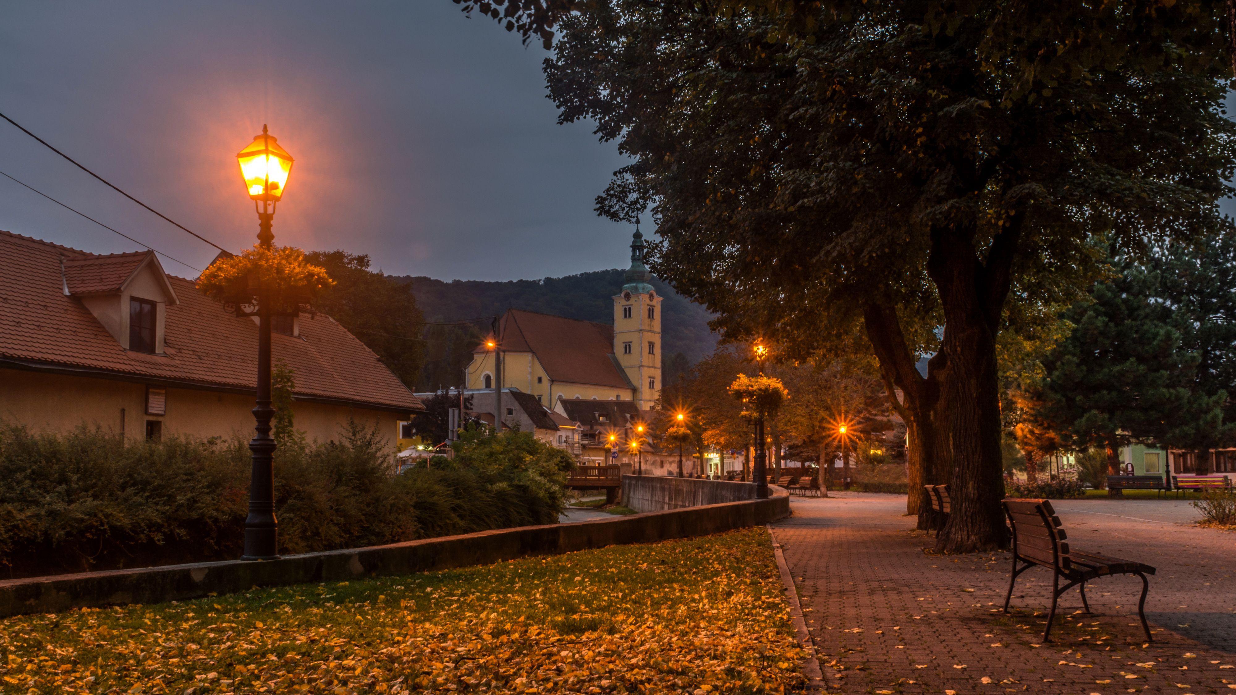 4000x2250 Zagreb FREE Picture