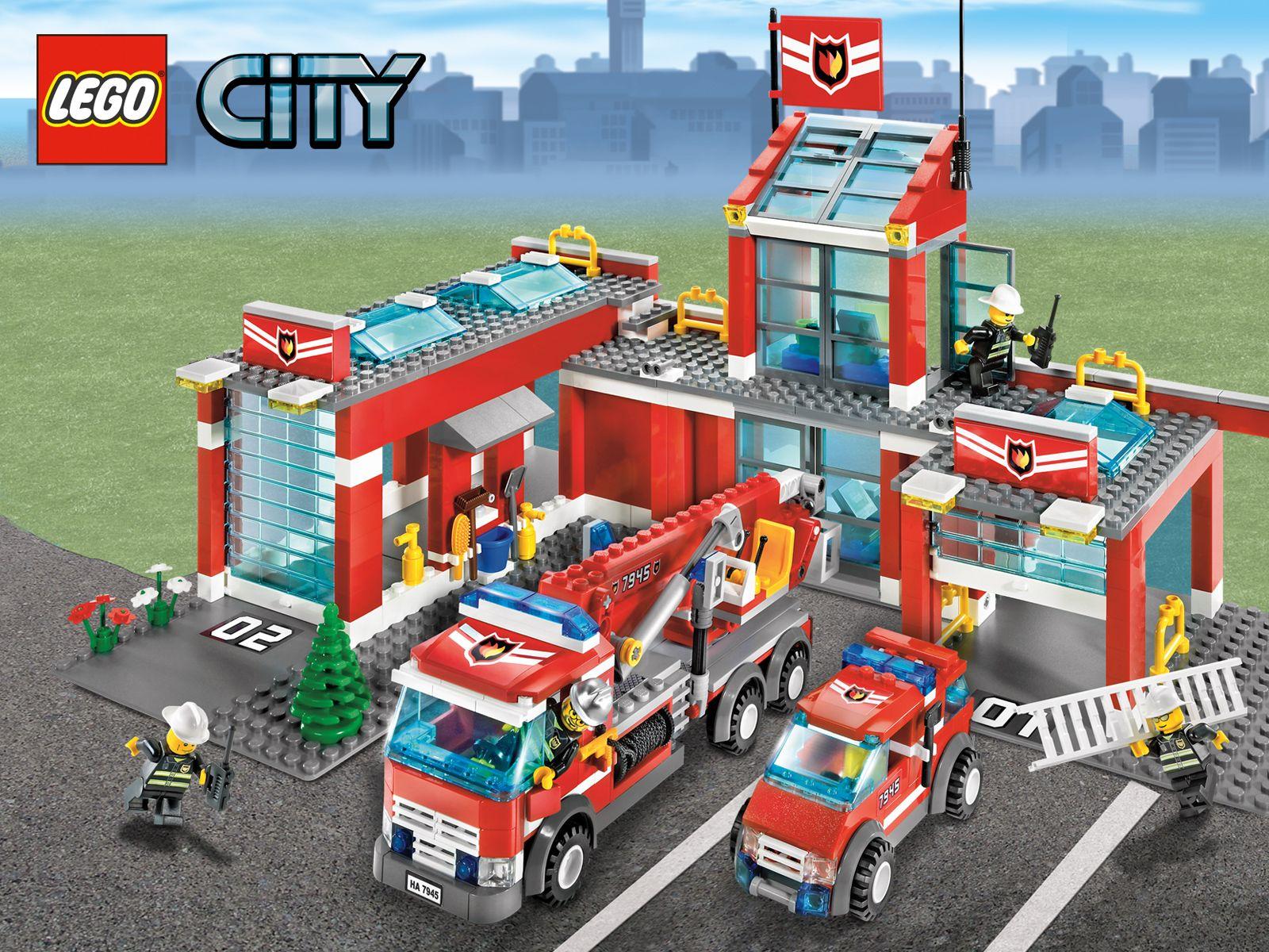 1600x1200 Evolution of the Brick: LEGO Fire Station Setsrs