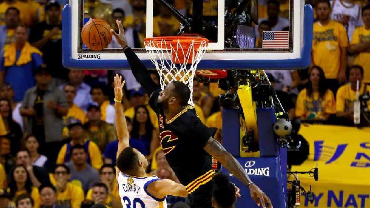 1280x720 Lebron James Blocking Stephen Curry