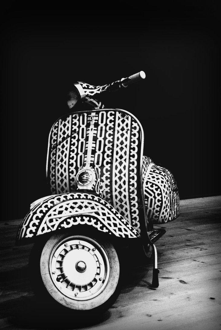 Vespa iPhone Wallpapers - Top Free Vespa iPhone Backgrounds -  WallpaperAccess
