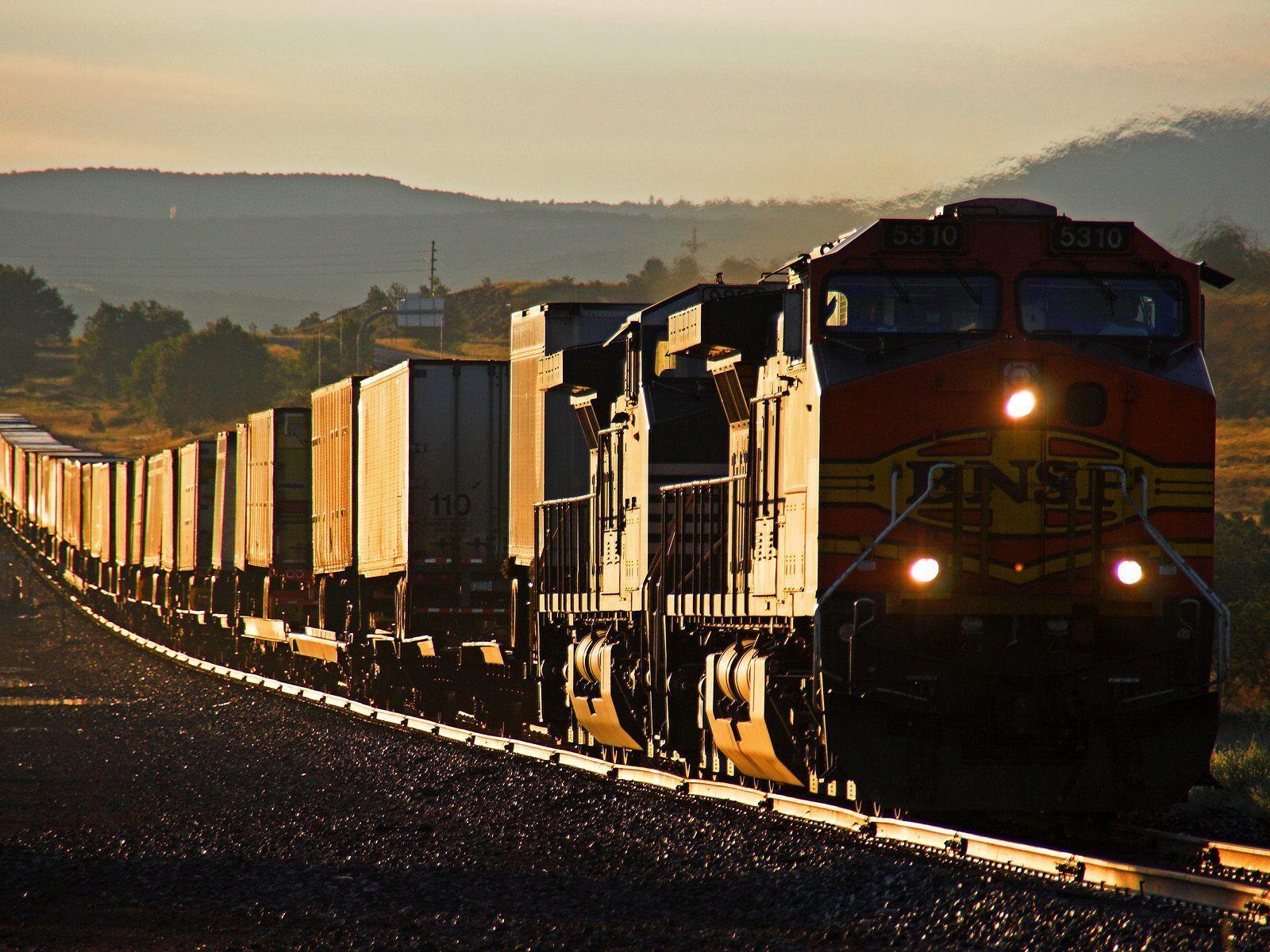 1600x1200 Train Wallpaper and Background. Train wallpaper, Train picture, Train