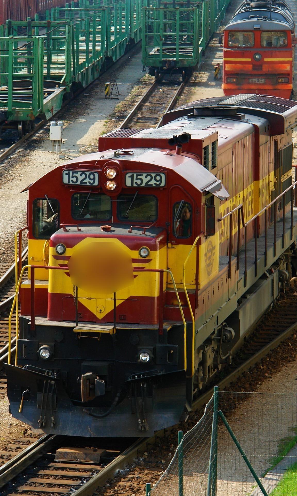 1152x1920 India Indonesia Trains Railroad World Wallpaper for Android