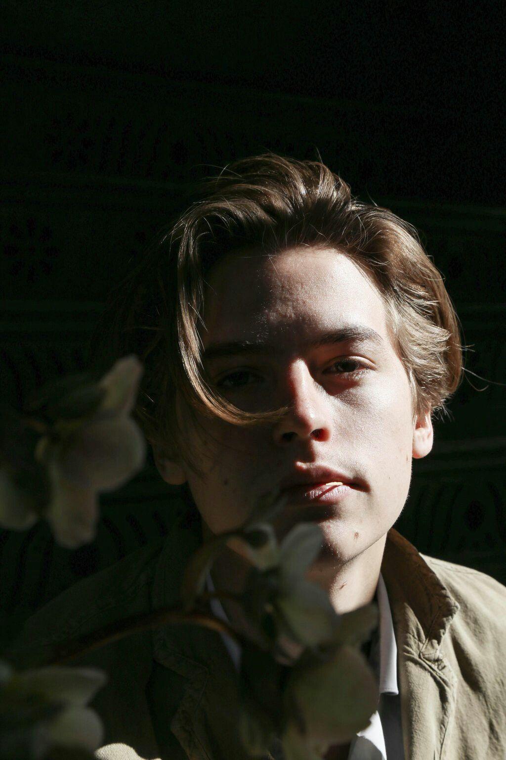 1024x1536 Aesthetic Wallpaper Cole Sprouse