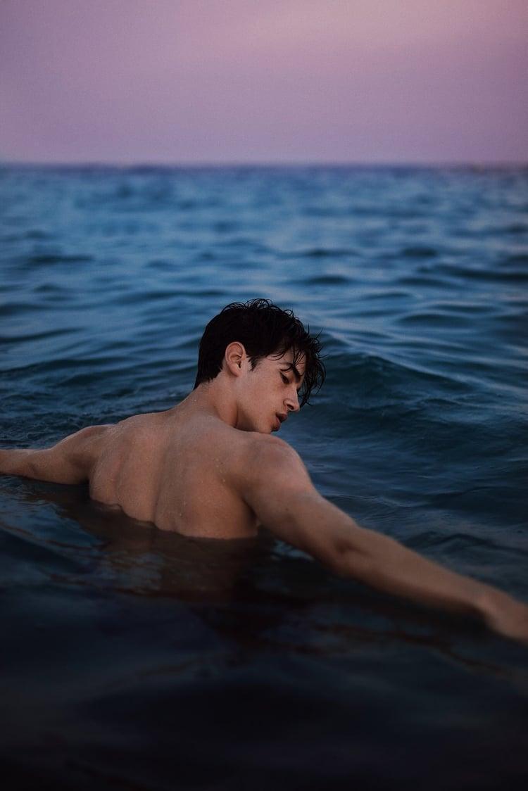 750x1124 Article, Cole Sprouse, And Articles Image