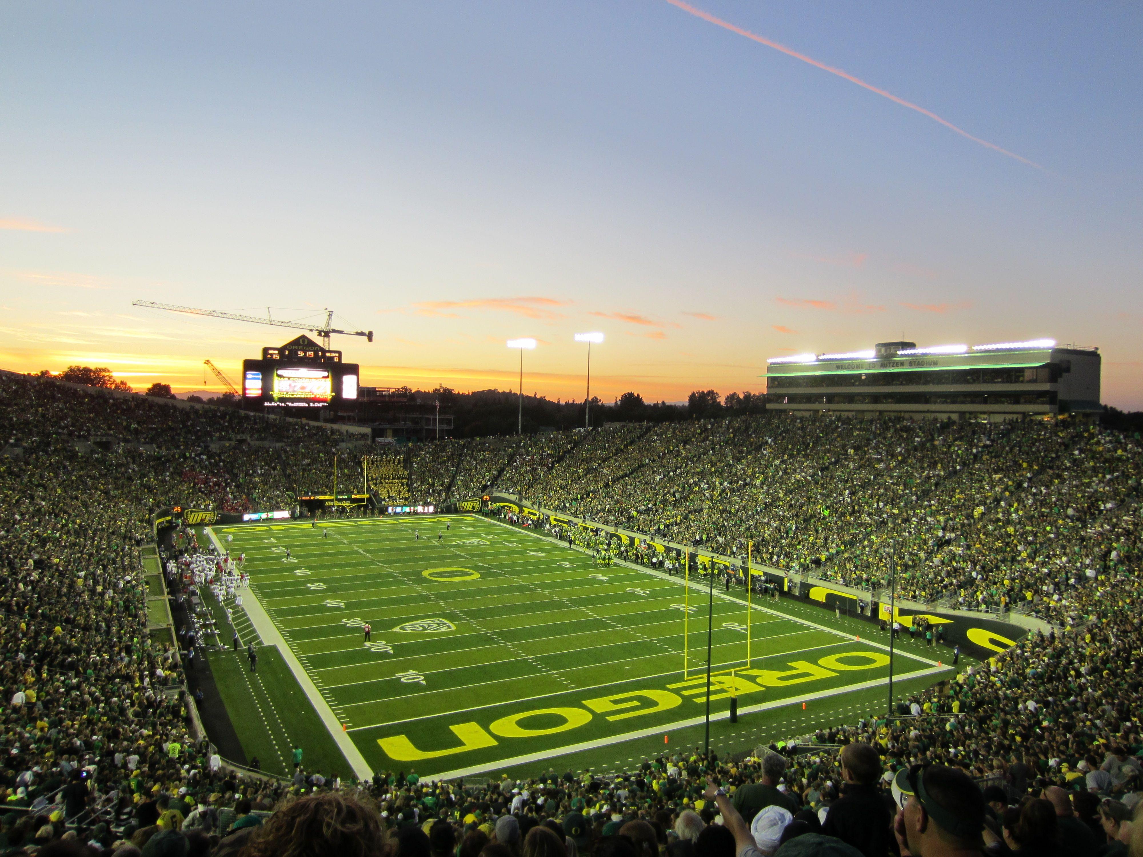 4000x3000 Autzen Stadium, Eugene, Oregon