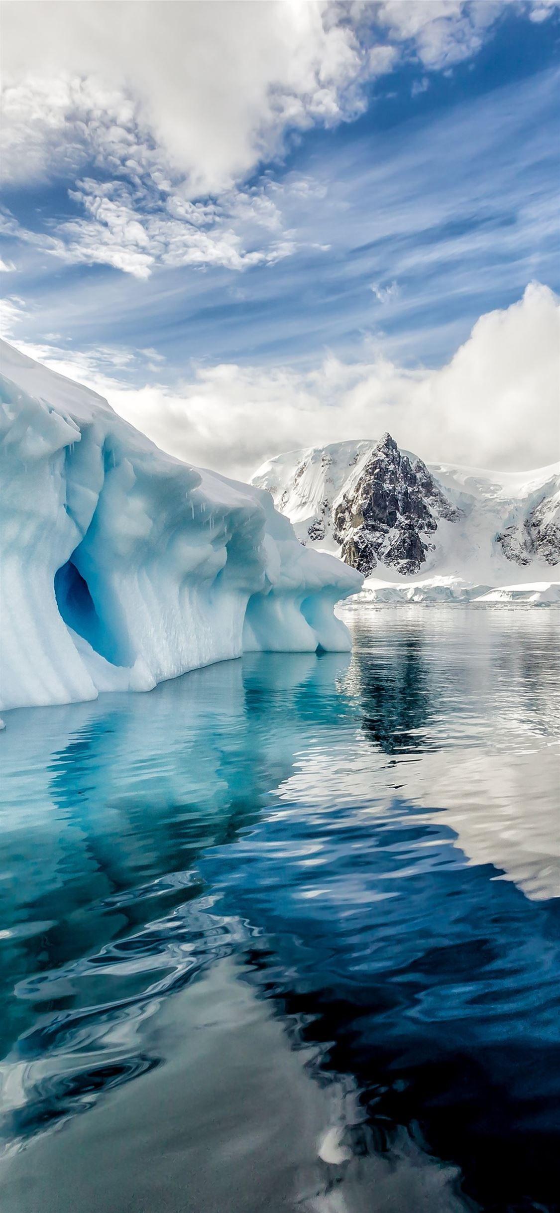 1125x2436 Antarctica iceberg ocean 8k Nature #antarctica mostbeautifulplacestovisit #iPhone11Wallpape. iPhone wallpaper ocean, Nature iphone wallpaper, Nature wallpaper