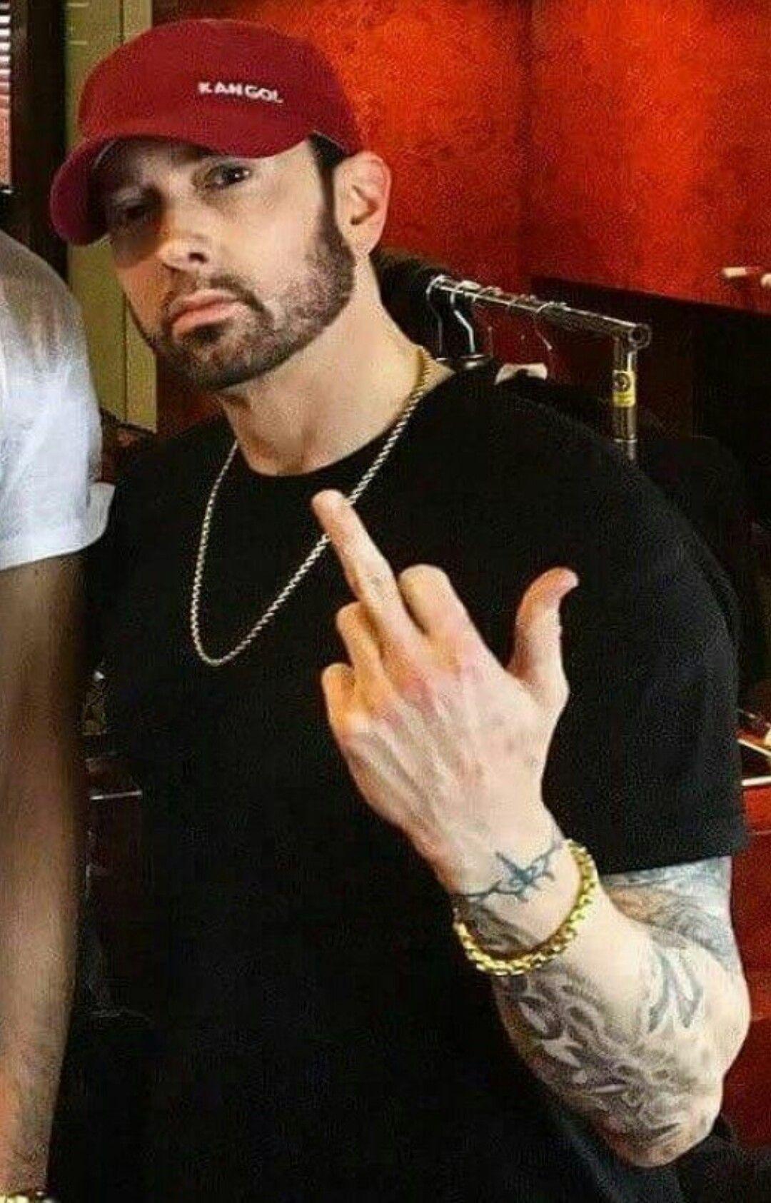 1080x1685 Eminem's only finger