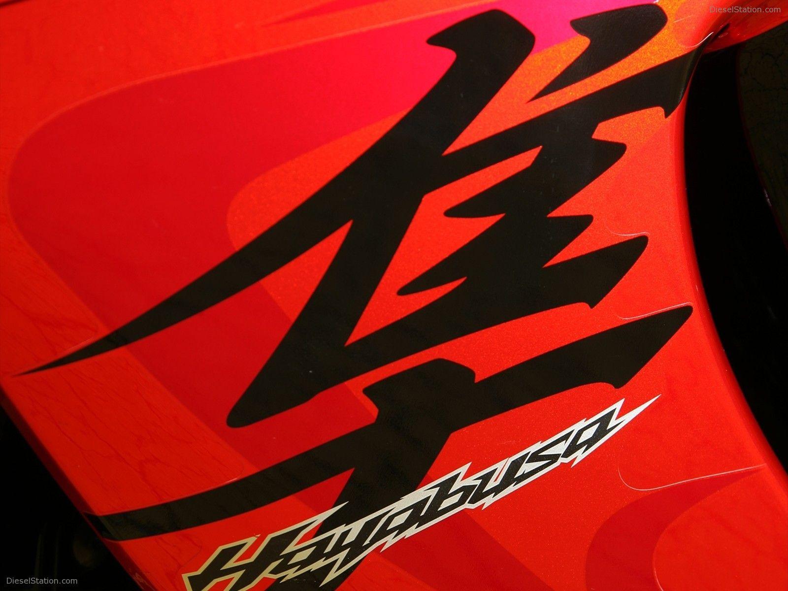 1600x1200 Suzuki Hayabusa Turns Logo Wallpaper HD