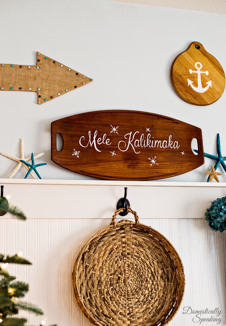750x1082 Thrift Store Tray to Christmas Sign