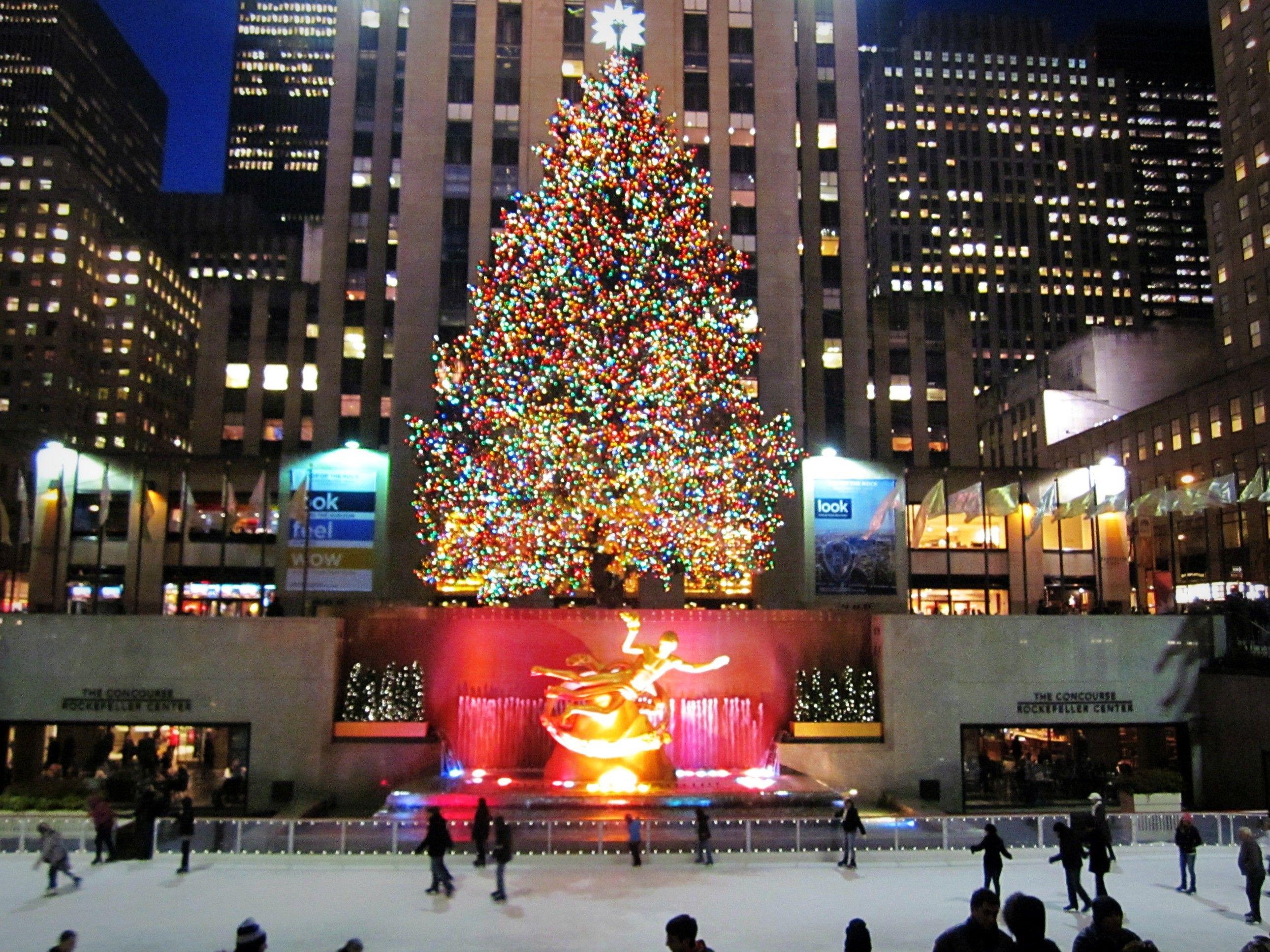 2580x1935 Rockefeller Street Wallpaper