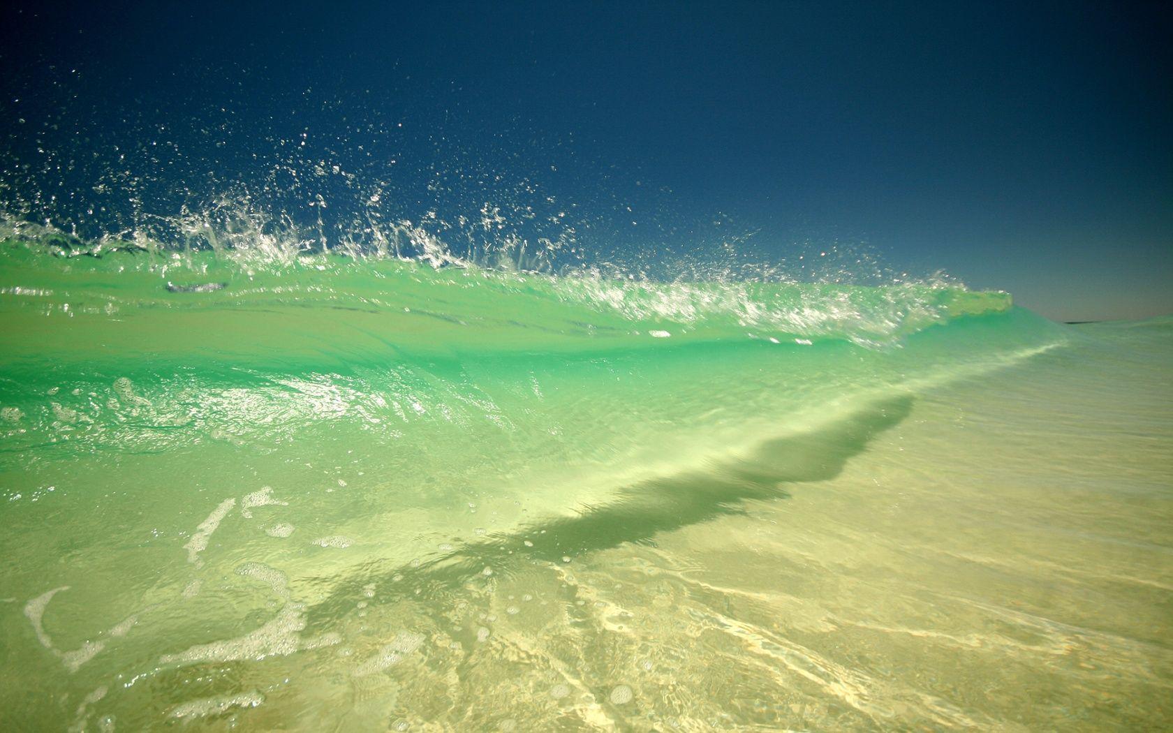 Green Wave Wallpapers Top Free Green Wave Backgrounds WallpaperAccess