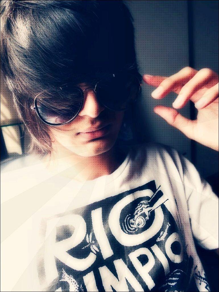 770x1026 HD Wallpaper Emo Boys