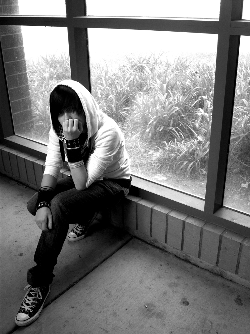 800x1067 Emo Boy Wallpaper