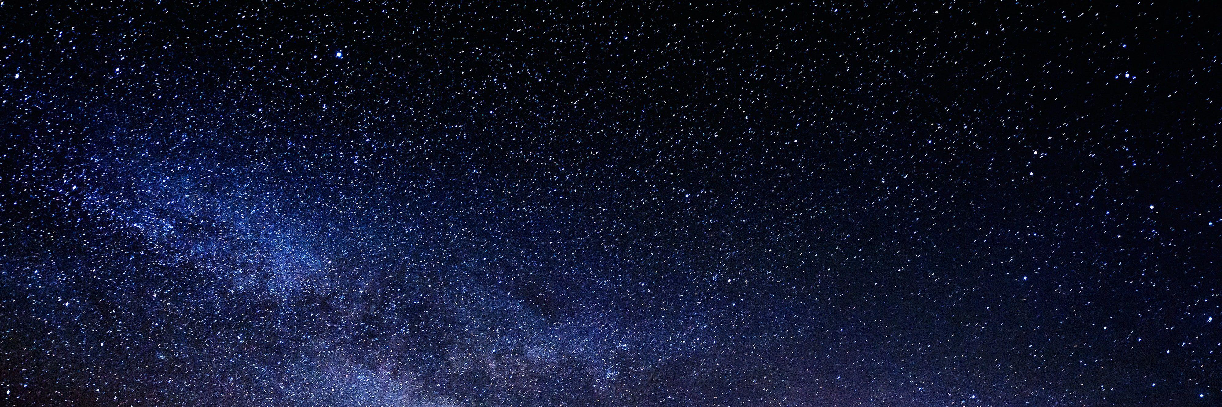 3999x1333 How to Take Northern Lights and Milky Way Photo, According to the Pros. Condé Nast Traveler