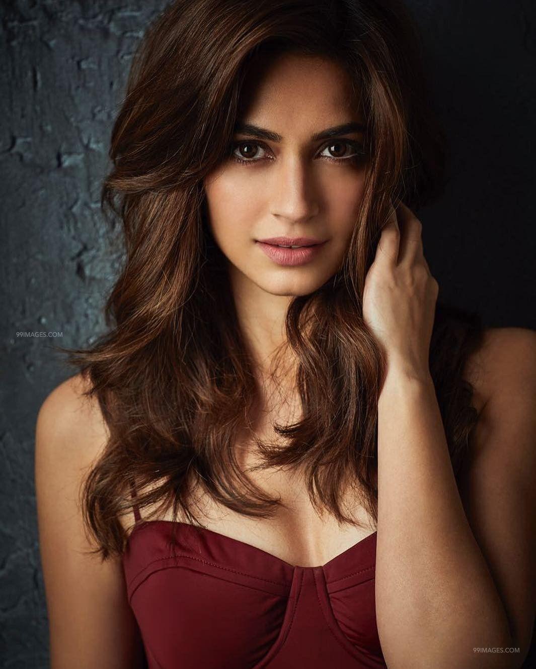 1065x1331 Kriti Kharbanda HD Wallpaper (Desktop Background / Android / iPhone) (1080p, 4k) (1065x1331) (2021)