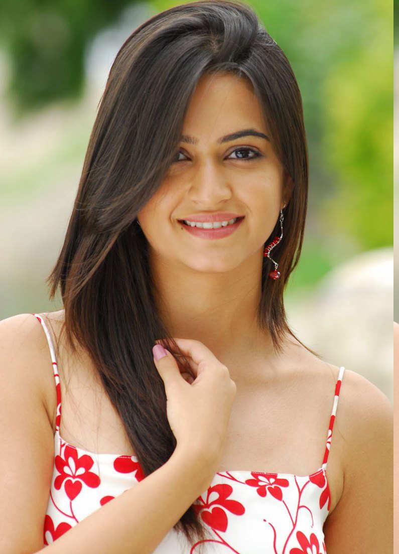 795x1104 Kriti Kharbanda Hot Look In Bikini Image & HD Picture