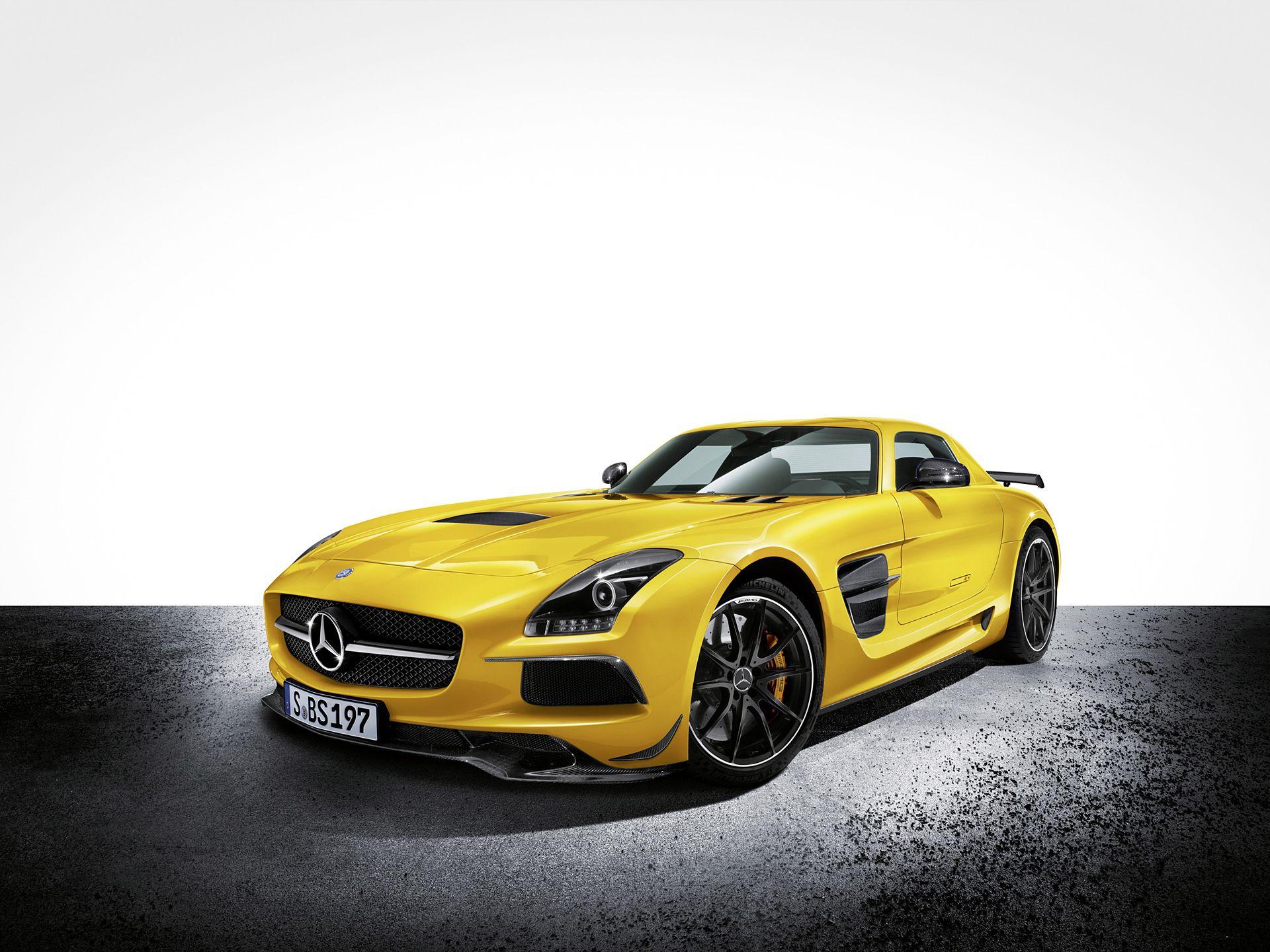 1920x1440 Mercedes Benz SLS AMG Black Series Wallpaper