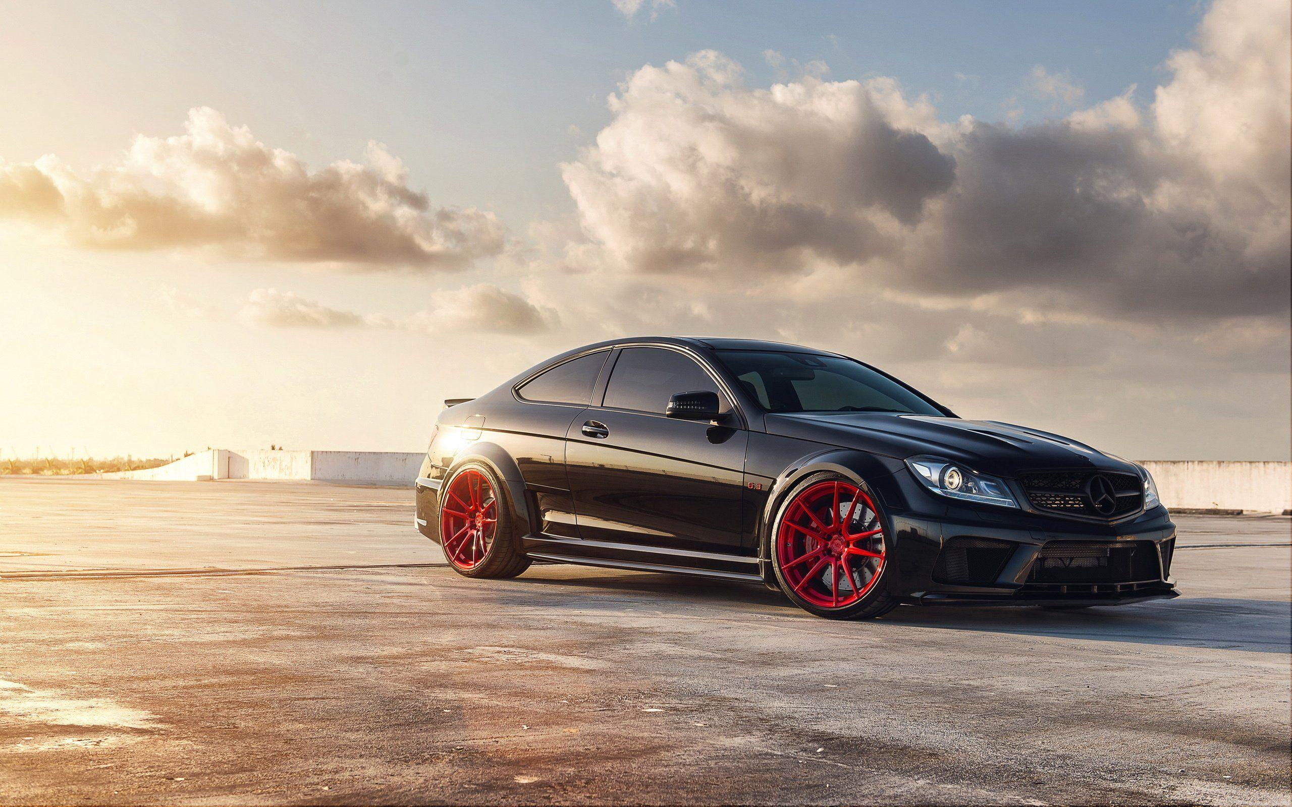 2560x1600 C63 AMG Wallpaper